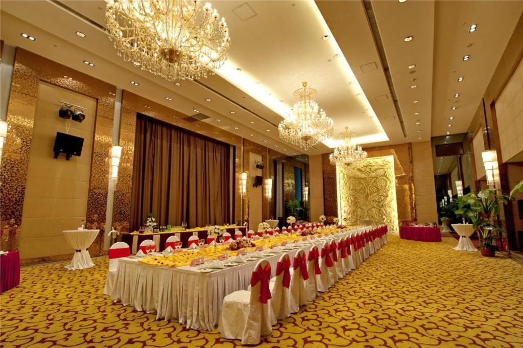 Shenyang Haiyun Jinjiang International Hotel Exterior photo