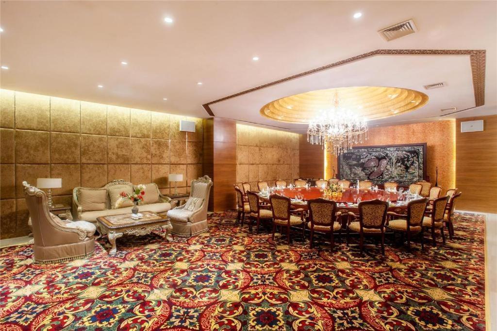 Shenyang Haiyun Jinjiang International Hotel Exterior photo