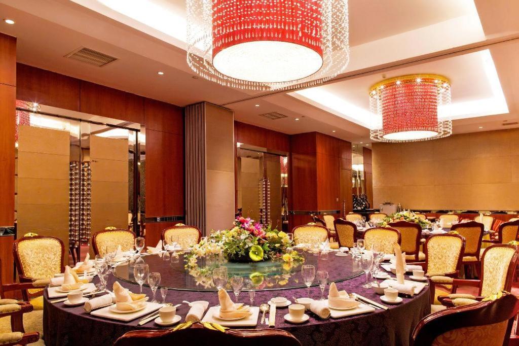Shenyang Haiyun Jinjiang International Hotel Exterior photo