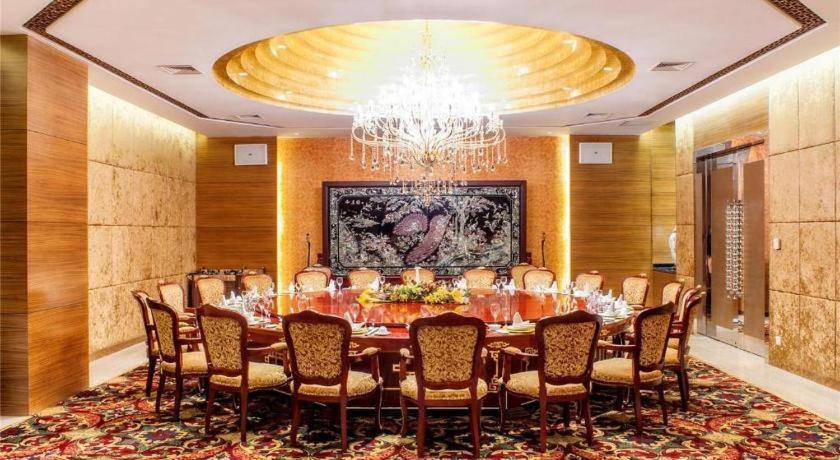 Shenyang Haiyun Jinjiang International Hotel Exterior photo